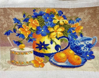 Peinture brodée ukrainienne, broderie de fleurs jaunes et bleues, nature morte, peinture au point de croix, vendeurs ukrainiens