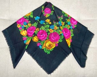 Oekraïense wollen vintage zwarte sjaal, Russische bloemensjaal, Spaanse volkssjaal, Oost-Europese sjaal, USSR hustka, Poolse vierkante sjaal