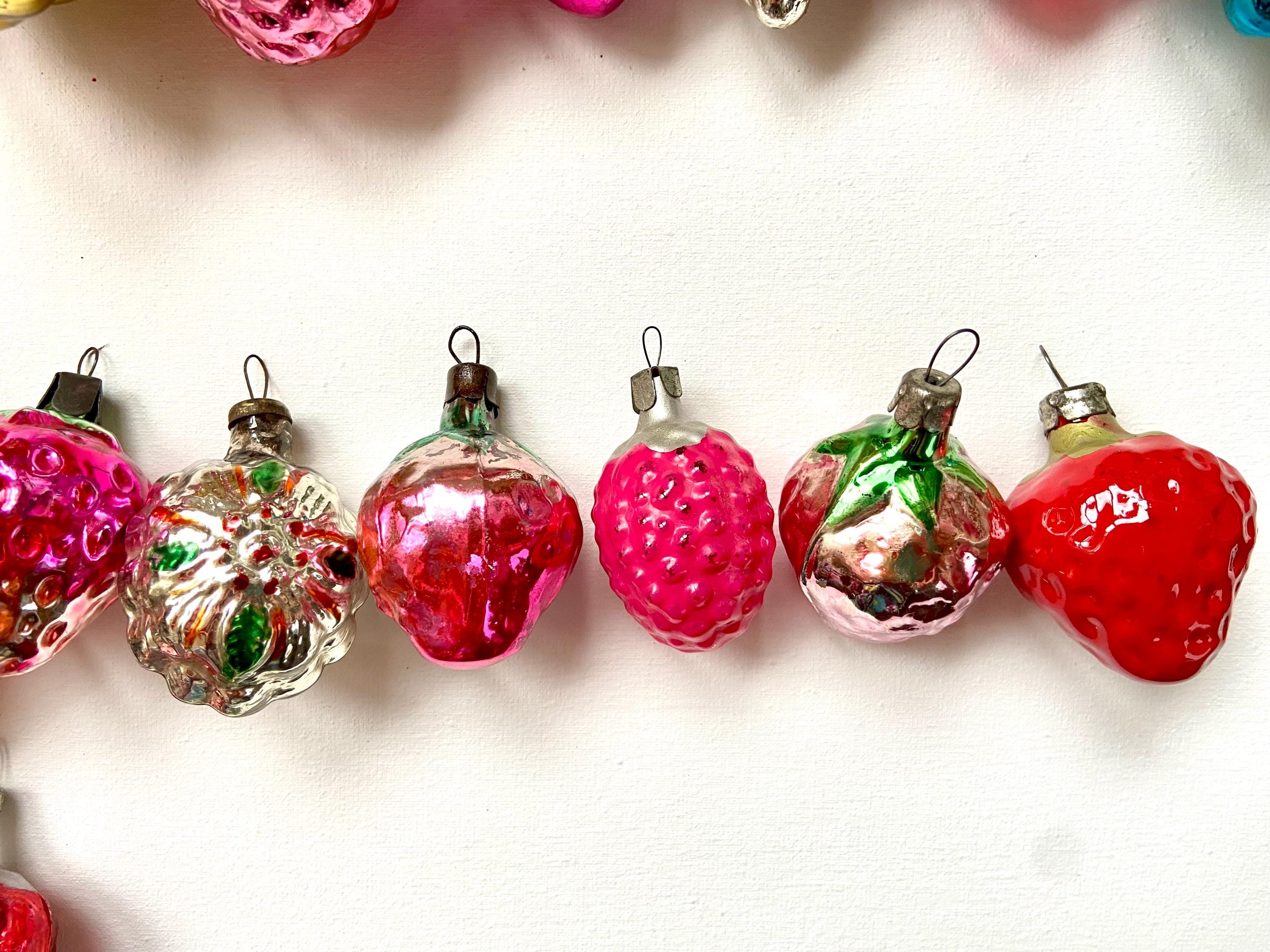 ベリーソビエトのクリスマスオーナメント、60年代のアンティークソ連