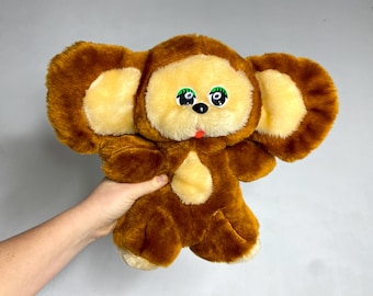 面白い日当たりの良いビンテージの柔らかいおもちゃのチェブラーシカ