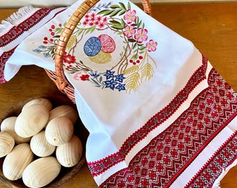 Camino de mesa de Pascua ucraniano bordado, cubierta de cesta Pysanky, toalla de Pascua de lino con la imagen de Cristo resucitado