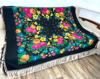 Ukrainian Large floral Polish wool piano shawl, Ukraine vintage scarf, slavic textile, flamenco shawl Russian tablecloth, floral fabric