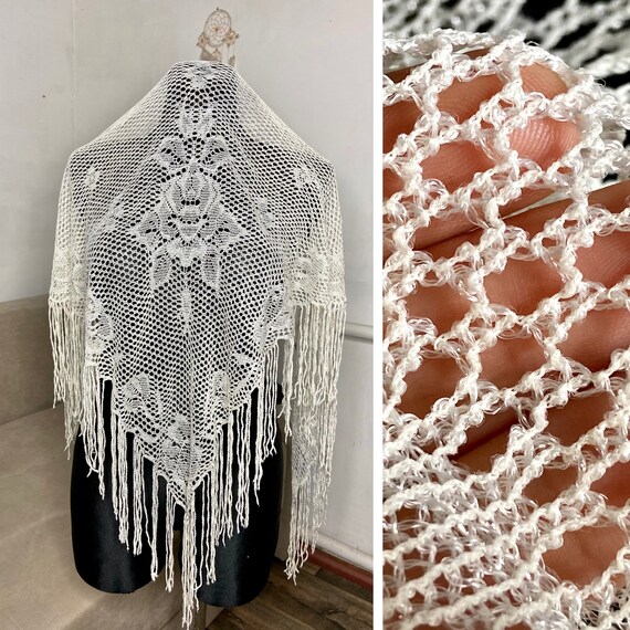 Vintage silver lurex lace flamenco cover up, brid… - image 6