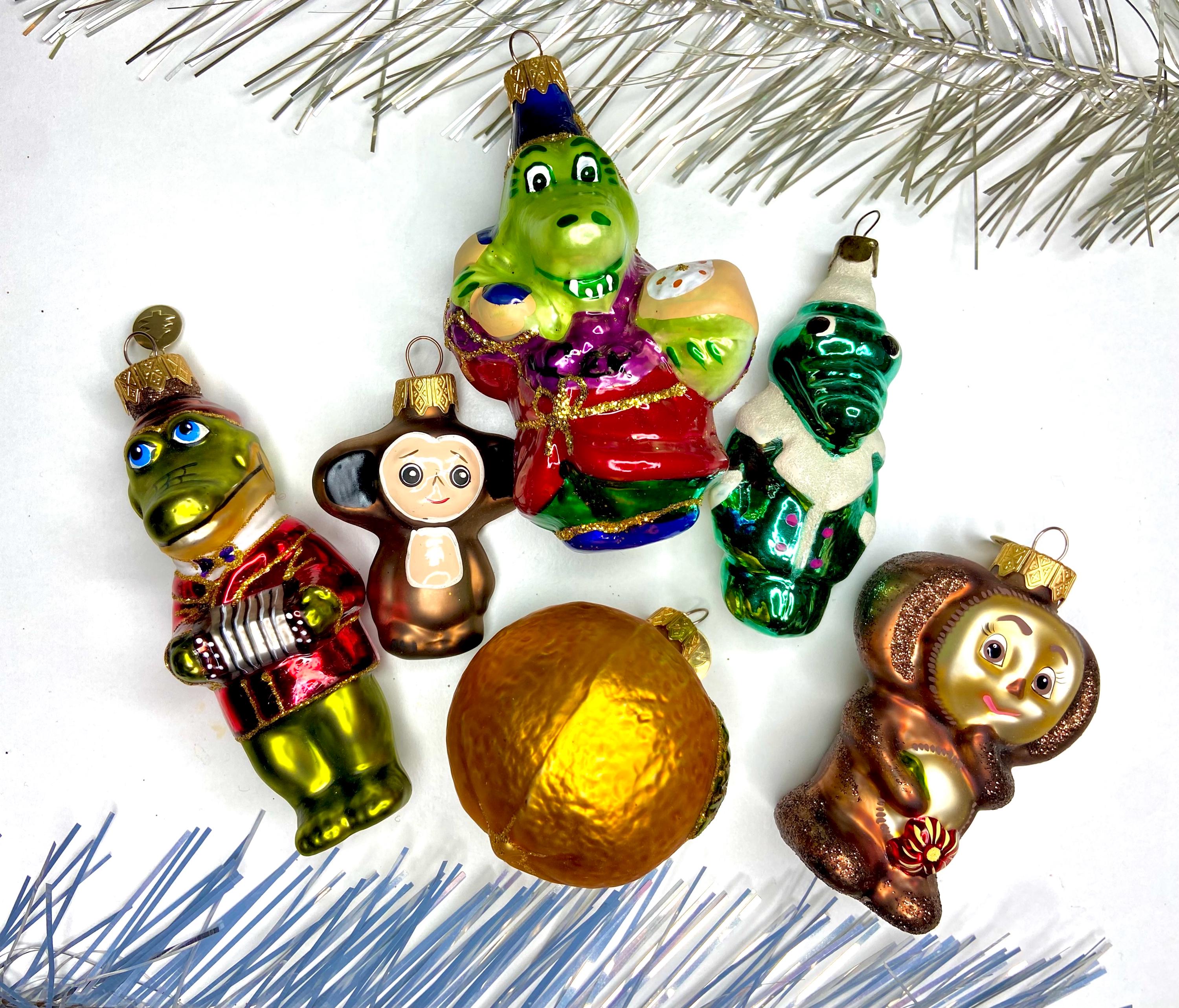 Gena Crocodile and Cheburashka, Ukrainian Glass Christmas Tree