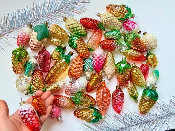 Zapfen - Retro Glas Weihnachtsschmuck, 70er Jahre Weihnachten UdSSR Neujahr Dekoration, Vintage rosa Quecksilber glänzende Brite Urlaub Ornament