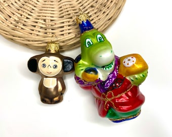 Cheburashka and Crocodile Gena Christmas ornament - Russian hand-painted gift - Soviet cartoon characters new year glass decor Ukraine