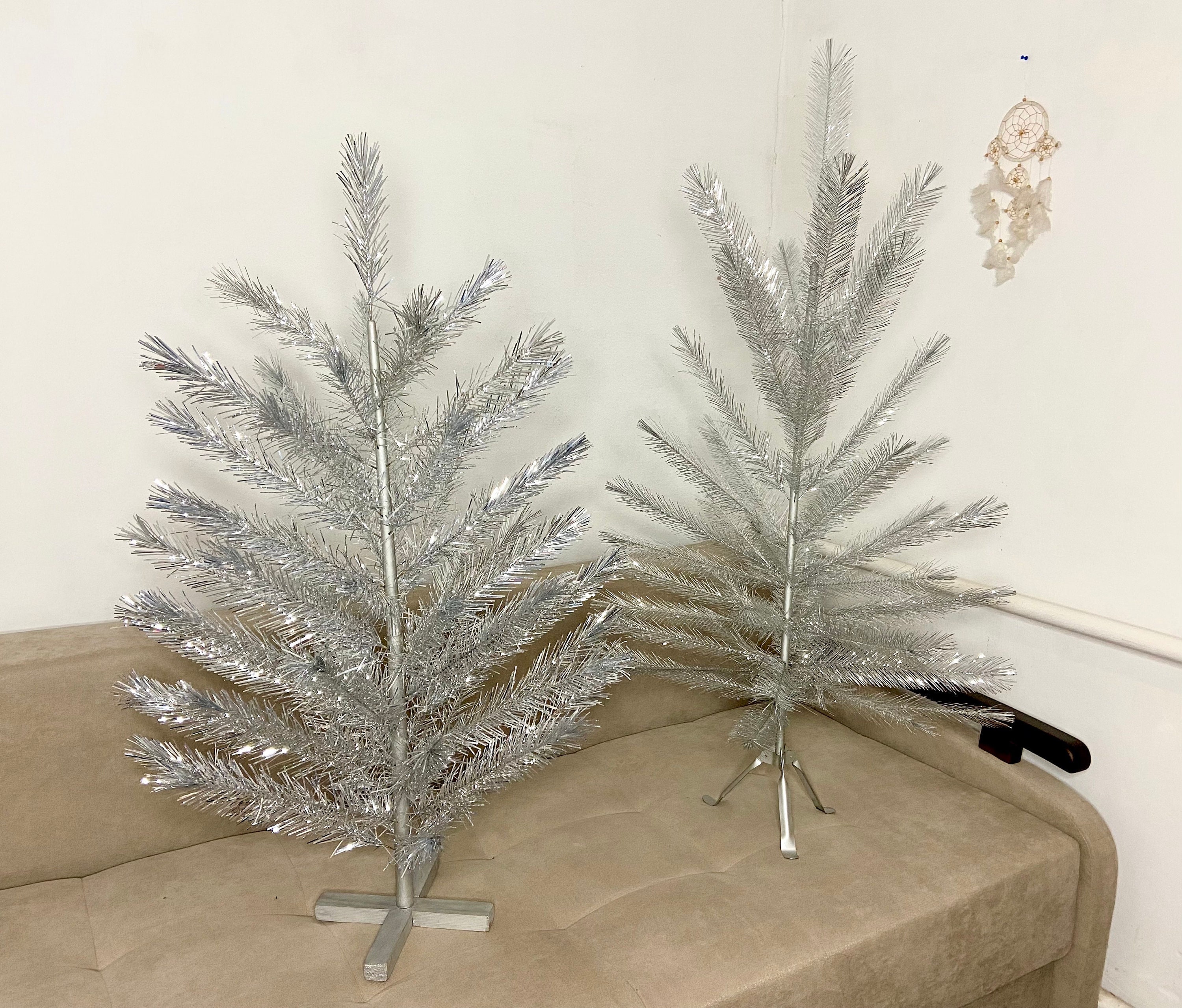 Árbol de Navidad vintage de aluminio: árbol de oropel plateado de mediados  de siglo - Etsy México, image size:3000x2558
