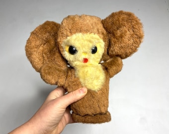 面白い日当たりの良いビンテージの柔らかいおもちゃのチェブラーシカ