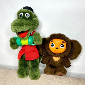 Cheburashka and Crocodile Gena plush Soviet toy, vintage soft doll USSR, Old Soviet Russian character, チェブラーシカ, Ukrainian Sellers, ヤブイ