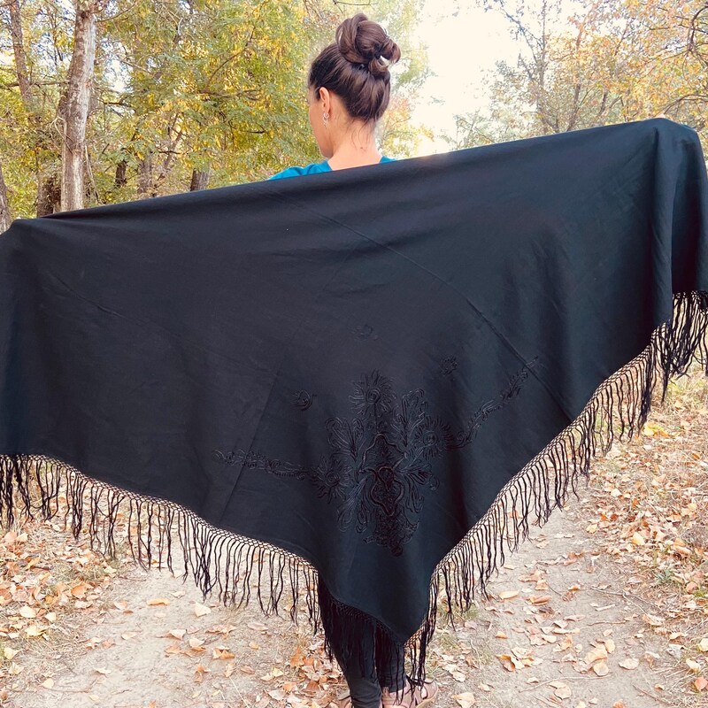 embroidered spanish shawl