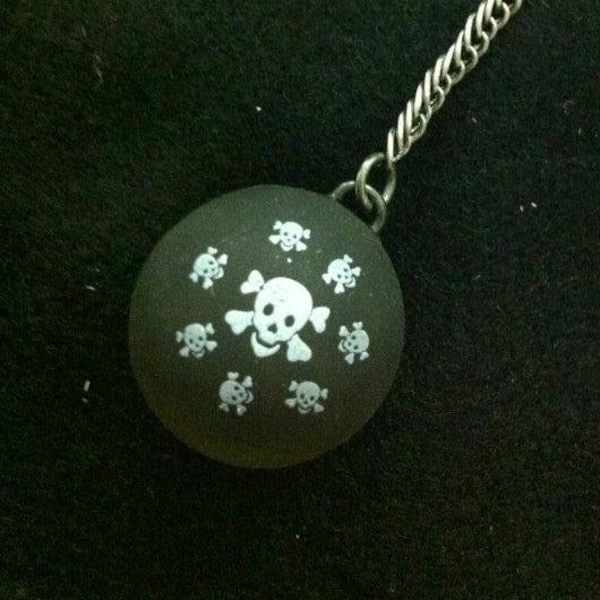 HANDMADE Skull & Crossbones Bouncy Ball Keychain - NEVER lose your keys AGAIN!!!