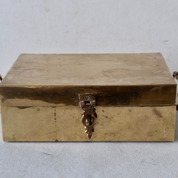 Mid 20th Century Rectangle Brass Keepsake Box With Decorative Handles Lockable