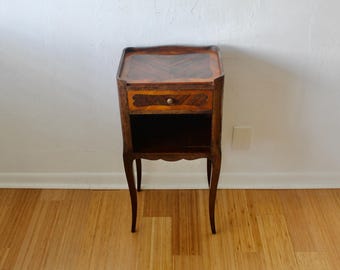 Vintage French Louis XV Style Bedside Cabinet Side Table with Marquetry