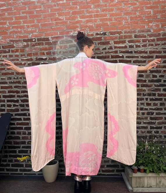 Unbelievable silk hot pink vintage kimono shibori 