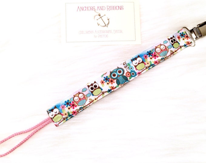 To keep that binky safe! Adorable Owls Universal Pacifier Clip TWO pattern choices!