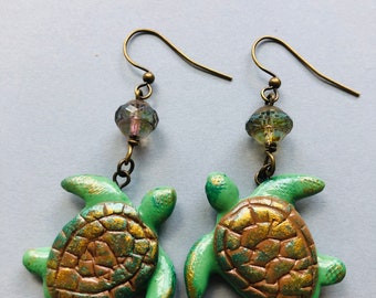 Sea turtle earrings, beachy earrings