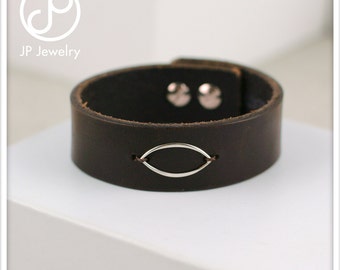 Leather cuff with 925 sterling silver detail