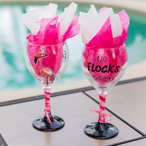Flamingo Wine Glass