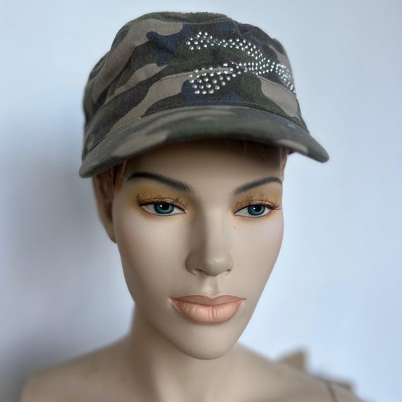 【70％OFF】 Hat Cadet Military Camo - Rhinestones Crossbones + Skull 帽子