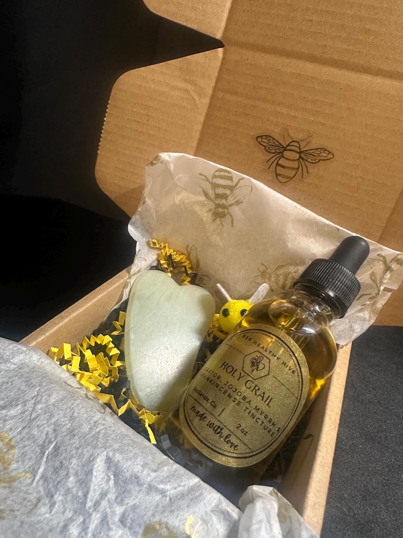 Holy Grail | Frankincense and Myrrh Anointing Oil | Sacred and Nourishing | Botanical Infusion image 11
