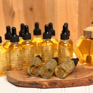 Holy Grail | Frankincense and Myrrh Anointing Oil | Sacred and Nourishing | Botanical Infusion .5 oz