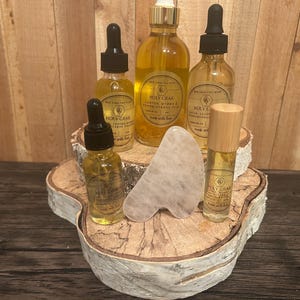 Holy Grail | Frankincense and Myrrh Anointing Oil | Sacred and Nourishing | Botanical Infusion image 2