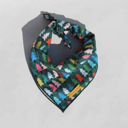 Christmas Trees Bandana/Dog Scarf/The Huffing Dog/Traditional Bandana/Dog Clothing/Scarf/Neckerchief/Festive/Forest/Evergreen/Ski/Woods