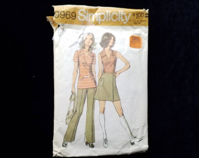 Misses' Simplicity outfit sewing pattern size 16 1972