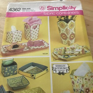 Fabric containers pattern