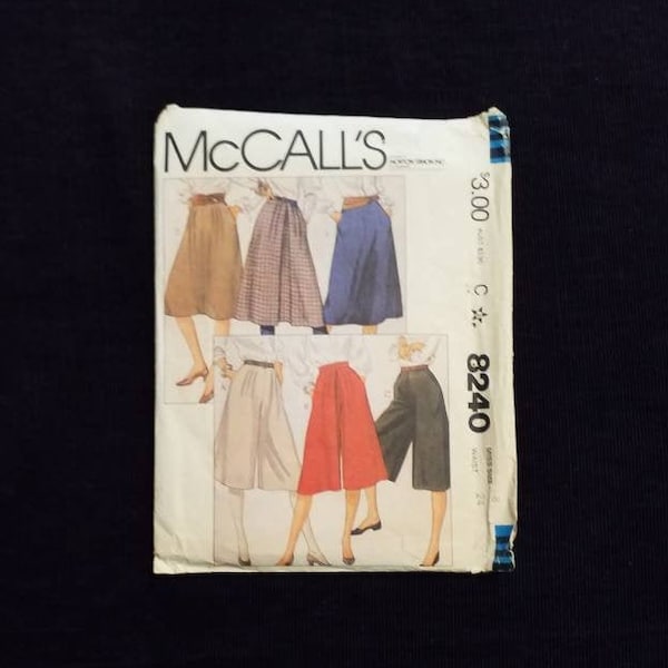 Vintage McCall's 8240.  Size 8 culottes and skirt sewing pattern. 1982.