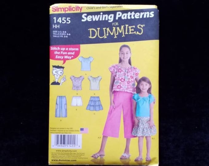 Sewing patterns for Dummies.  Simplicity girls peasant syle shirt , skirt and pants sewing pattern