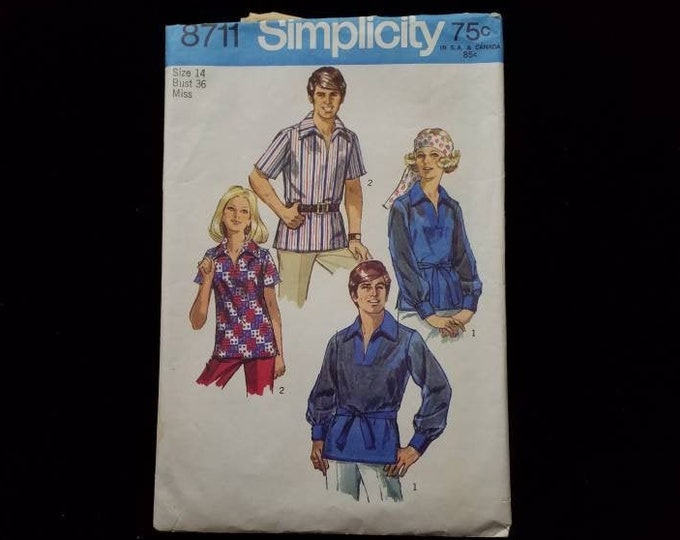 Vintage Simplicity 8711 pullover wide collar shirt sewing pattern. 1970