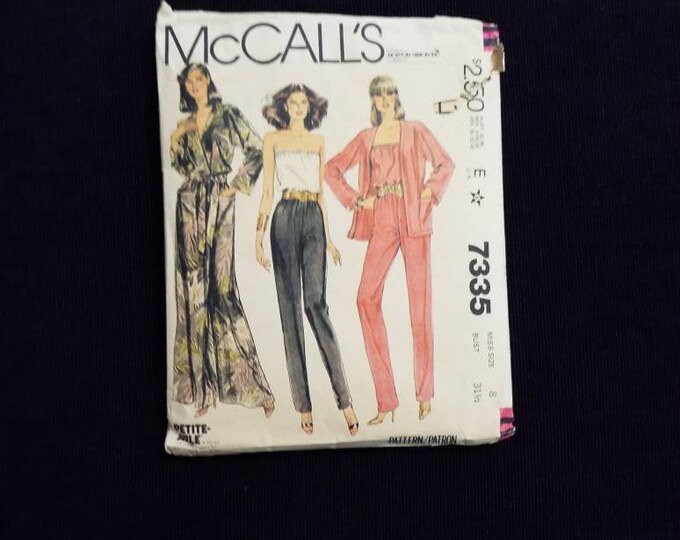 Vintage McCall's 7335. 1980. Robe, camisole, and pants sewing pattern.  Size 8