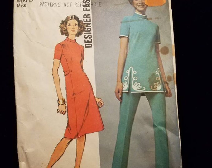 Vintage Simplicity 9607 Misses' outfit pattern. Size 16. Mock neck tunic