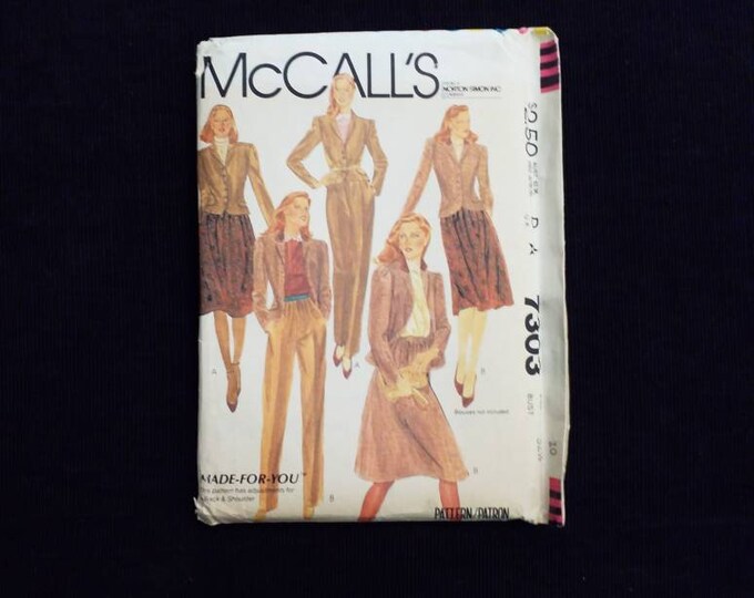 Vintage McCall's 7303. 1980.  Jacket, skirt, and pants sewing pattern.  sizes 10.  New uncut sewing pattern