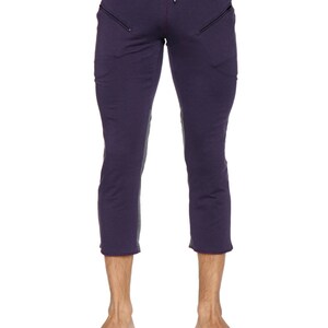 PERFORMANCE Premium Mens 4/5 Zipper Pocket Capri Yoga Pants (Charcoal Heather)