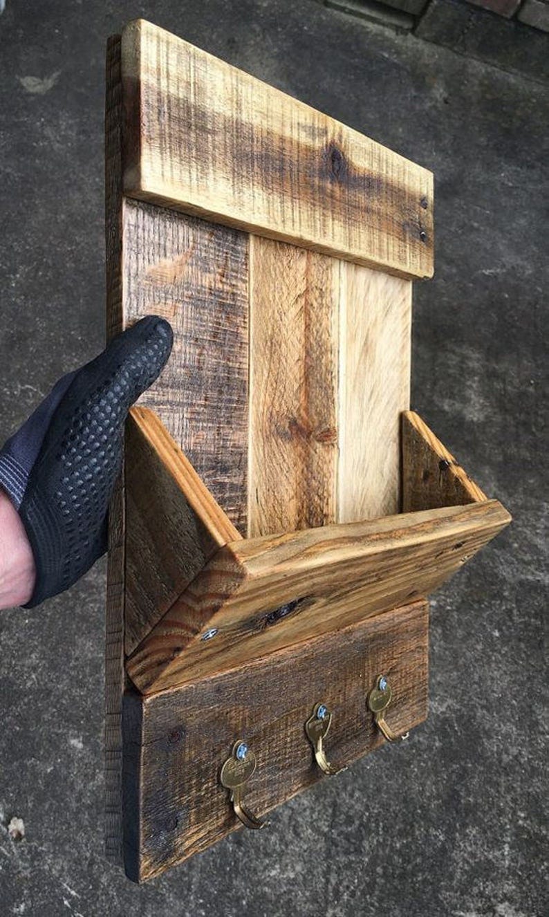 Mail organizer,pallet mail organizer,wall organizer,menu organizer,entryway organizer,rustic organizer,wall shelves,wooden mail organizer image 3