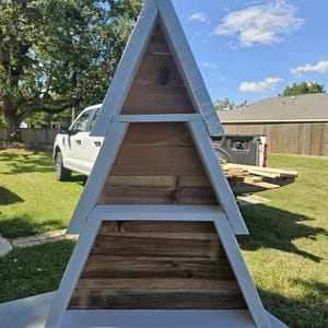 Shelf, wood shelf, wooden shelf, hanging shelf, rustic shelf, modern shelf, contemporary shelf, wall shelf, corner shelf, Christmas tree bild 1