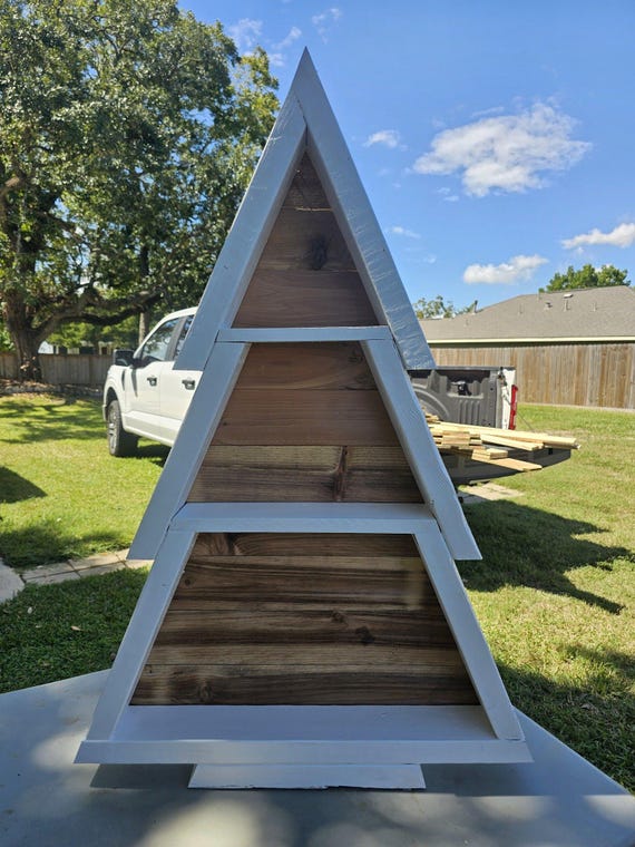 Shelf, wood shelf, wooden shelf, hanging shelf, rustic shelf, modern shelf, contemporary shelf, wall shelf, corner shelf, Christmas tree
