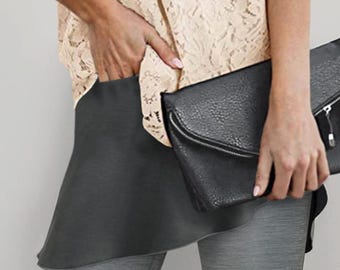 Charcoal Stella Pocket Skirt: Layering Skirt over leggings