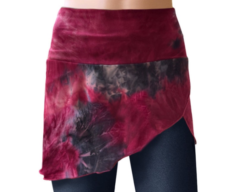 NEW Tie Dye Lauren Bashawl Booty Shawl, layering skirt, shirt extender, yoga skirt, leggings skirt, plus size shirt extender Sangria Tie Dye