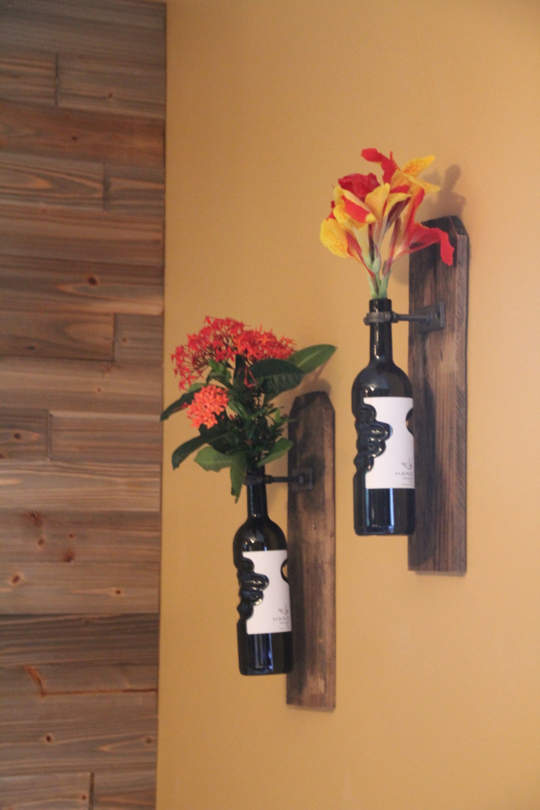Reclaimed Rustic Wood Wine Bottle Vase Wall Sconce Industrial