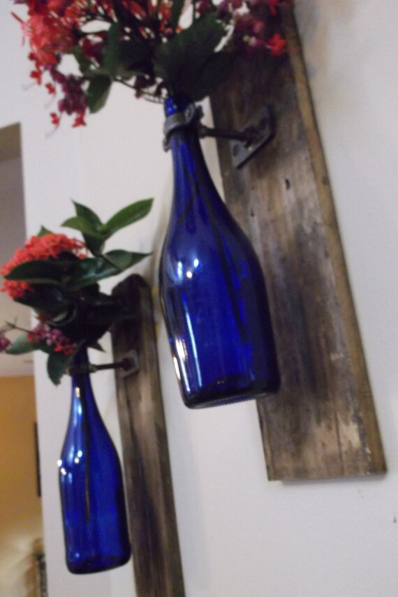 Set of 2 Reclaimed Rustic Whitewashed Wood Wine Bottle Vase Wall Sconce