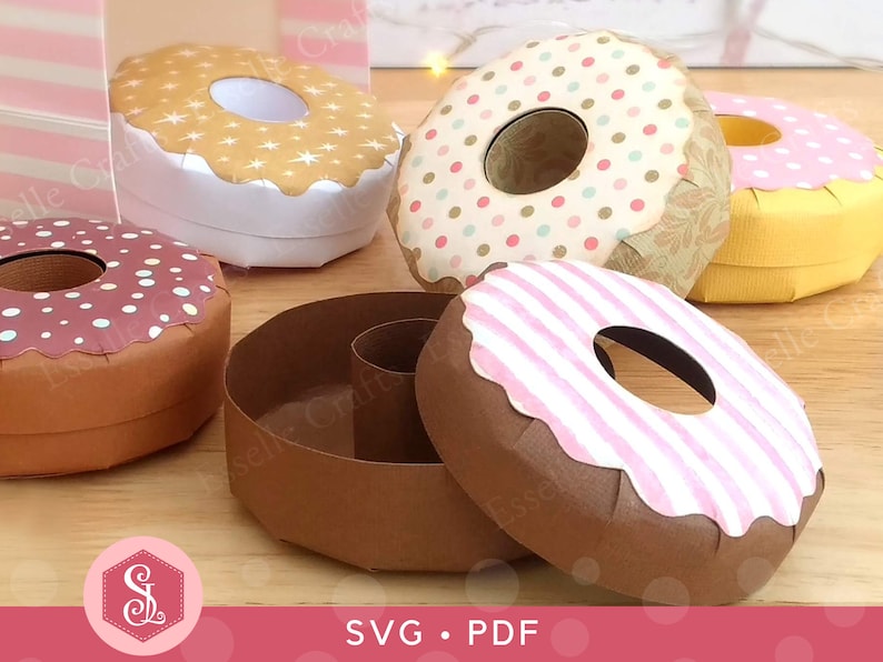 Doughnut Favour Box SVG PDF Templates. Doughnut Treat Box. Doughnut Party Box. Printable Donut Favor Box. 3D Doughnut Cut File. zdjęcie 2