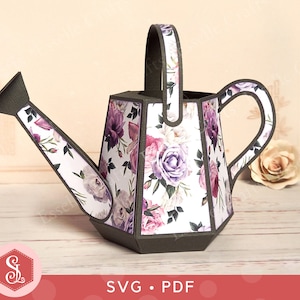 Modelli SVG + PDF per annaffiatoio. File di taglio Cricut. Bomboniera per feste in giardino. Annaffiatoio. Regalo per la nuova casa. Modello PDF stampabile.