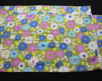 Vintage Pair of White, Blue and Purple Flower Floral Pattern Pillowcases Pillow cases