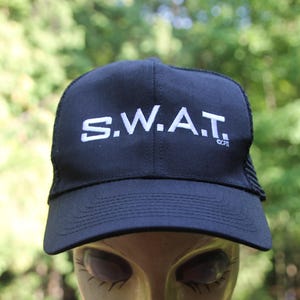Boné Vintage S.W.A.T. Movie Promo Preto Trucker Snapback Ajustável Tamanho Adulto