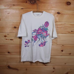 Vintage Angie Strauss Double Sided Flower Garden White T-Shirt Adult Size Medium
