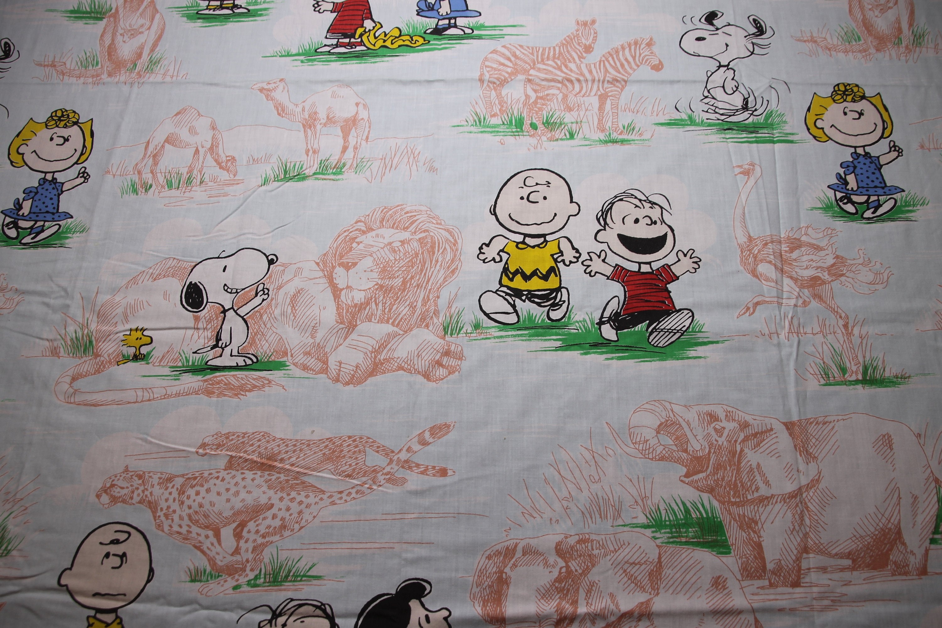 スヌーピー vintage ファブリック Vintage Snoopy Fabric - Etsy Singapore