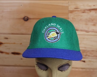 Vintage Oakland Seals Hockey NHL Green Wool Snapback Hat Adjustable Adult Size